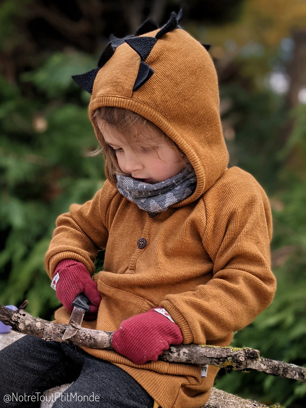 PREORDER Long Cuff Mittens